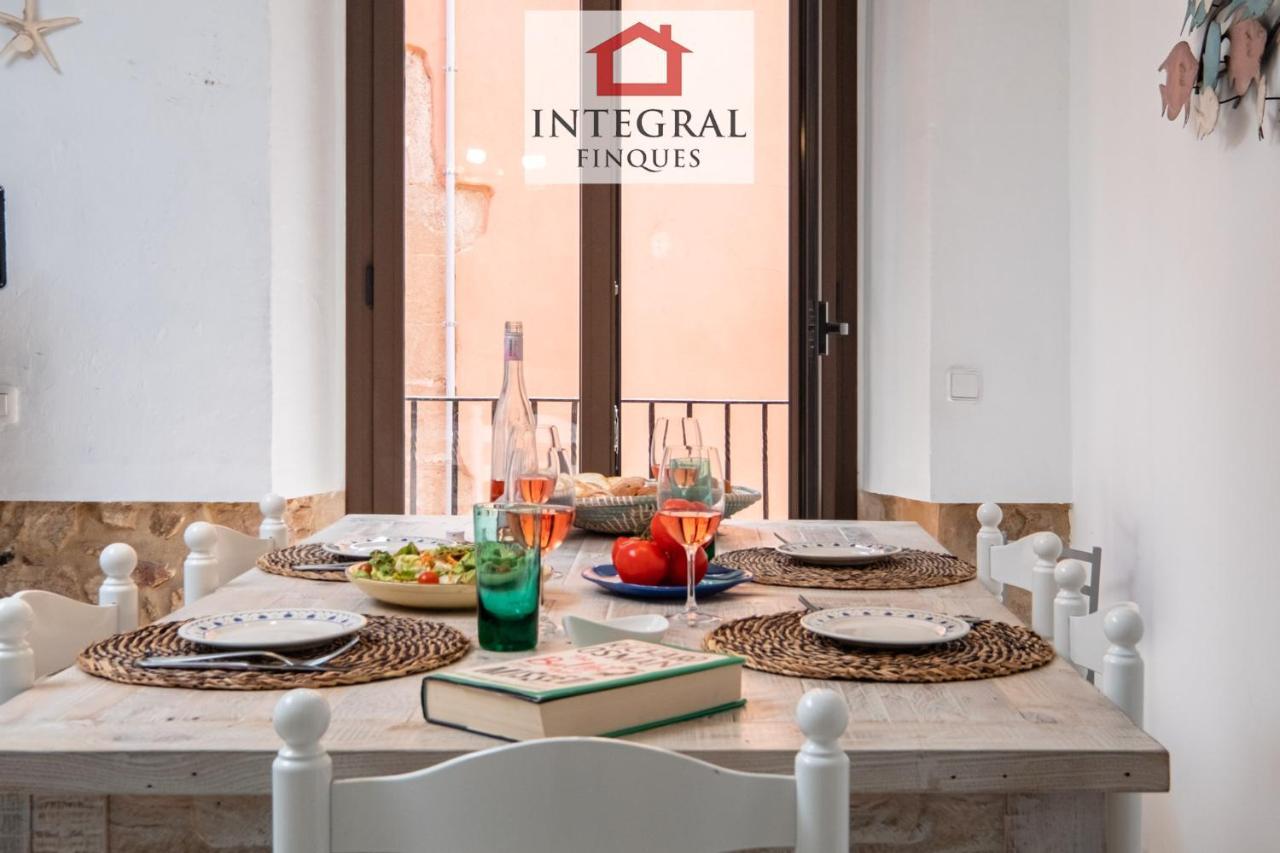 Casa mediterránea en el centro de Palamós Esterno foto